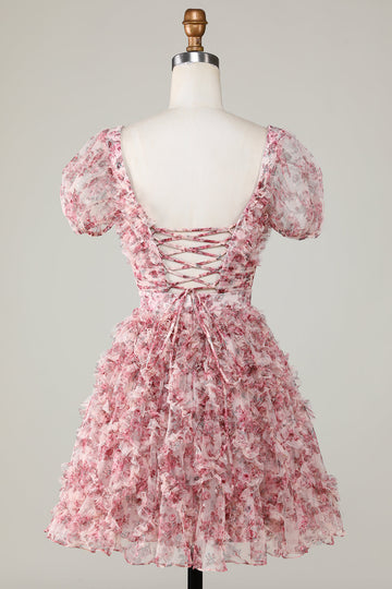 Lindo vestido floral de flores rojas marfil con volantes